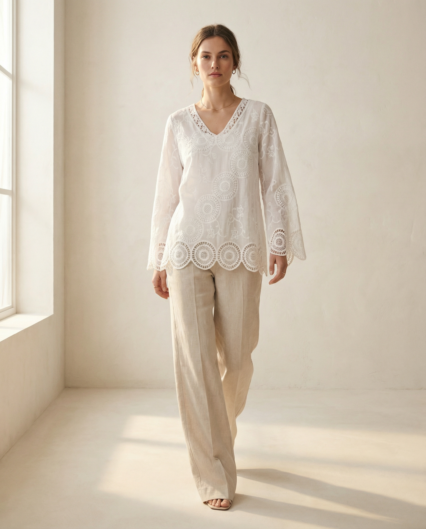 Blusa Broderie Oversize Manga Larga