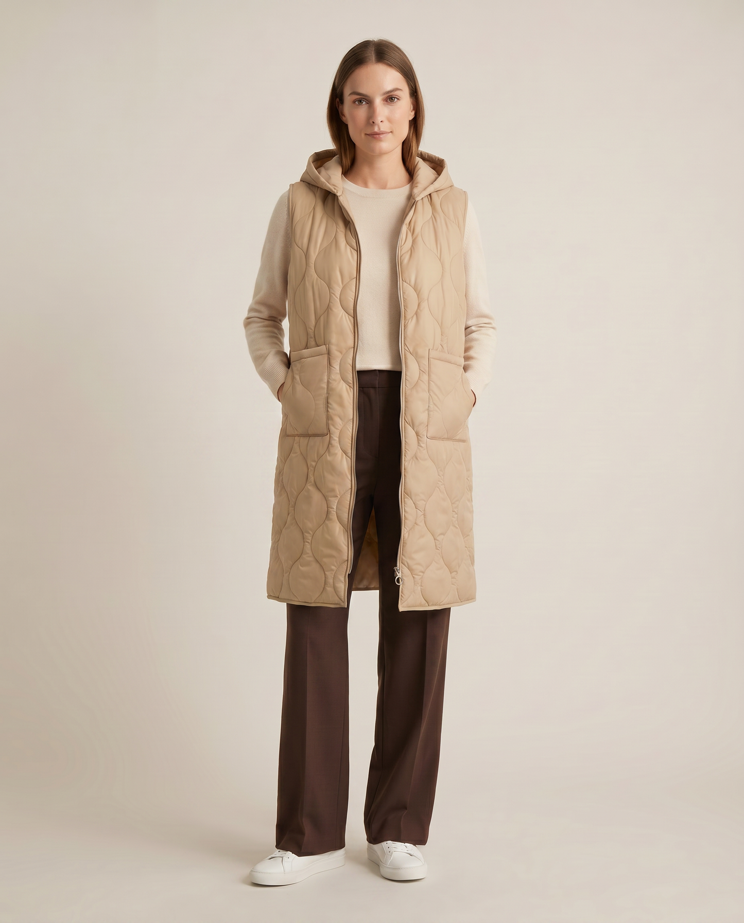 Chaleco Parka Acolchado Largo con Capucha