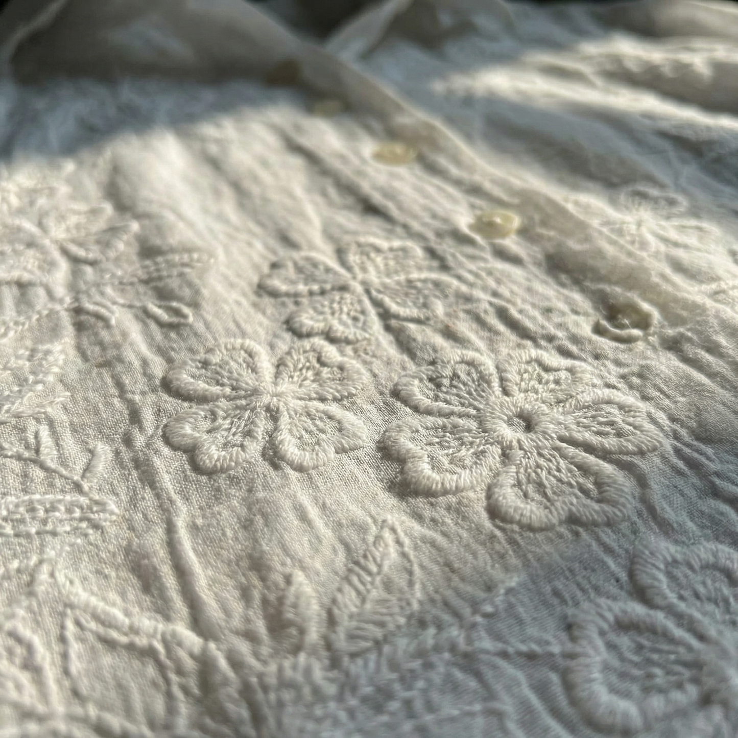 Camisa Broderie Floral Manga 3/4