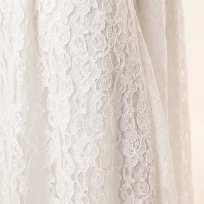 Falda Maxi de Encaje – Silueta Fluida